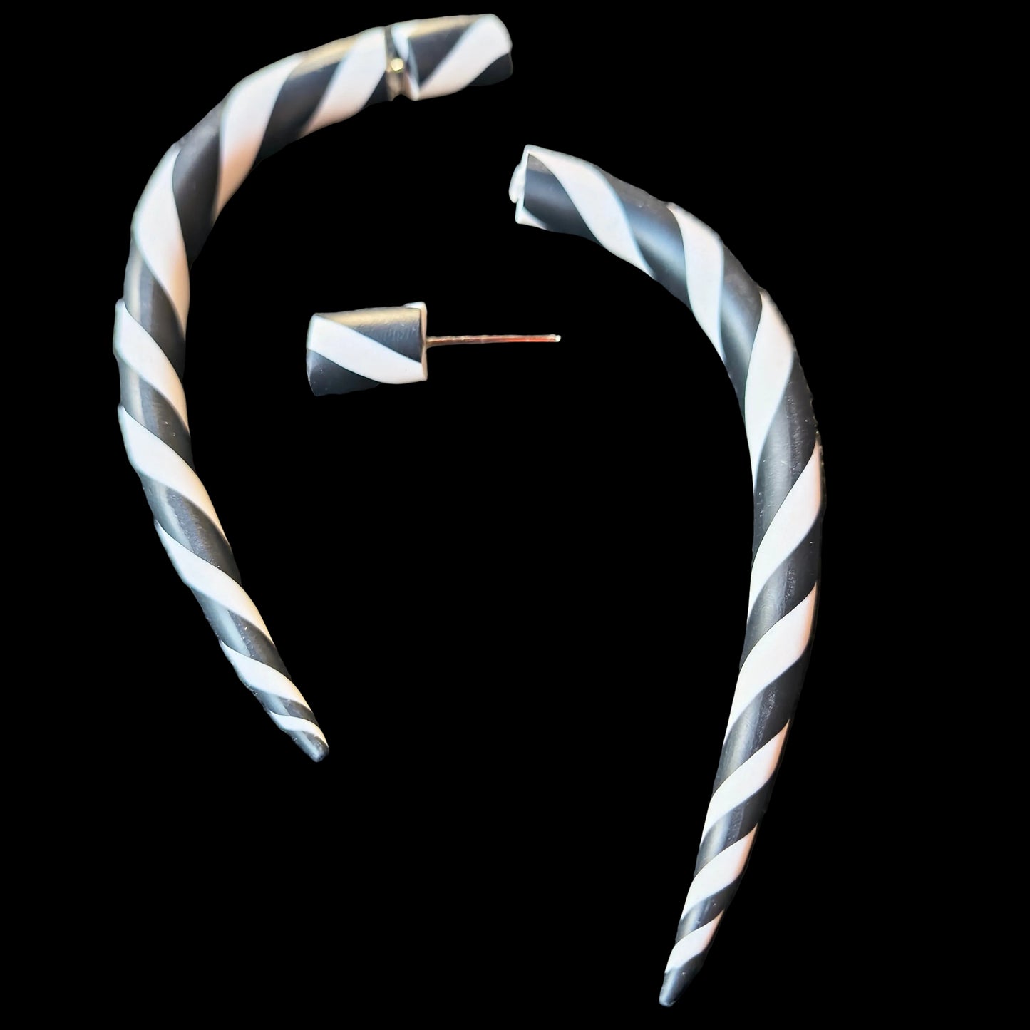 Ear Candy Swirl Pair